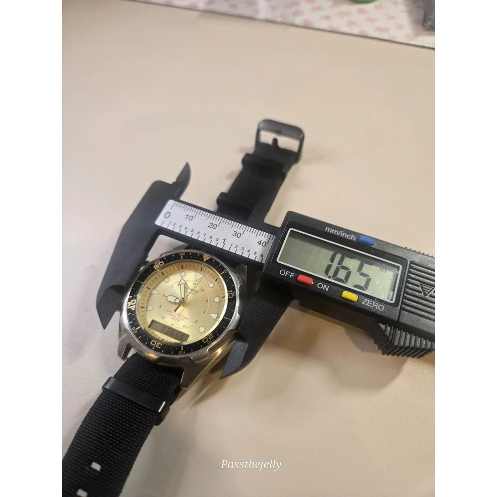 Casio Arnie AMW-320c Ana-Digi 45mm Men's Watch Alarm Chronograph 358 movement.